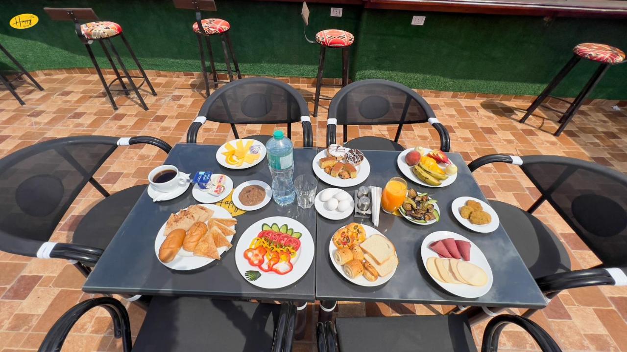 Happy View Inn Kafret el-Gabal Exterior photo