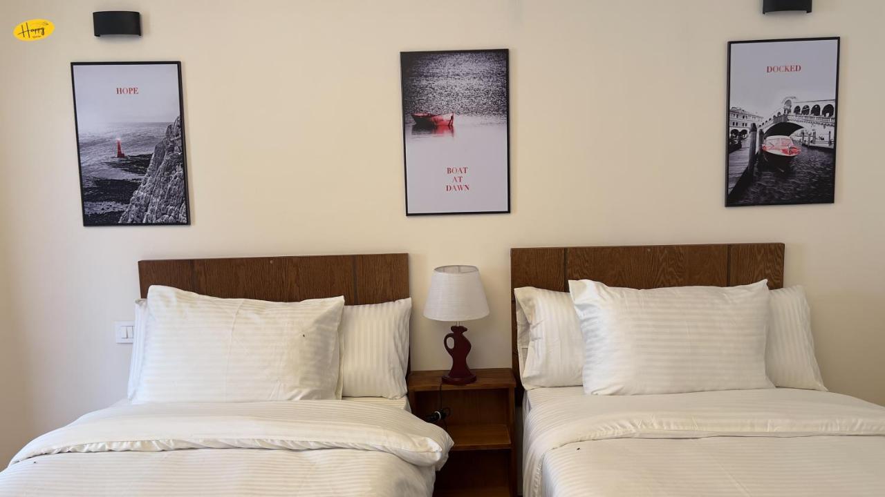 Happy View Inn Kafret el-Gabal Exterior photo